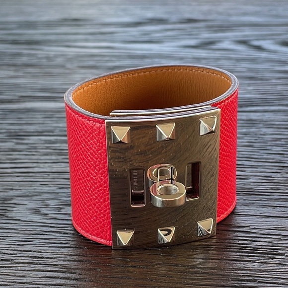 HERMÈS Kelly Dog Extreme - Red leather with Palladium hardware - Size Small - Picture 1 of 8